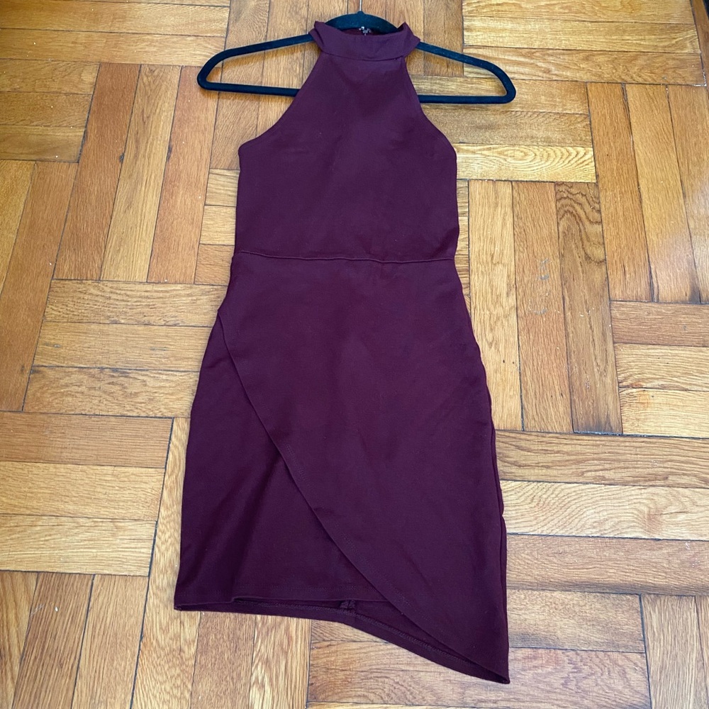 Forever 21 Elegant Burgundy Halter Dress - Size Medium - Picture 8 of 11